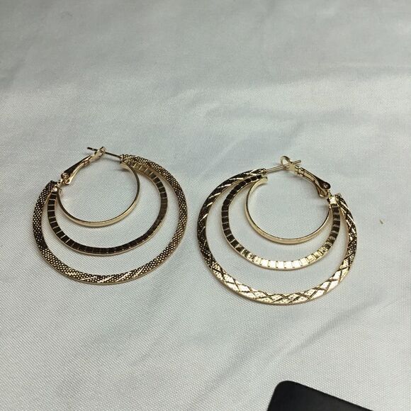 Triple Layer Hoops (H15) - Picture 2 of 5